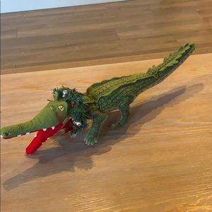 Annalee Christmas alligator crocodile
